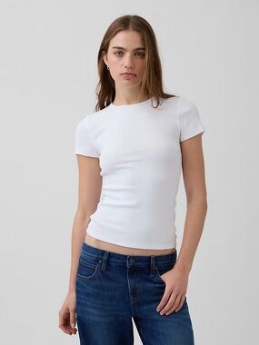 Like-New GAP Scoop-Neck Rib Tee